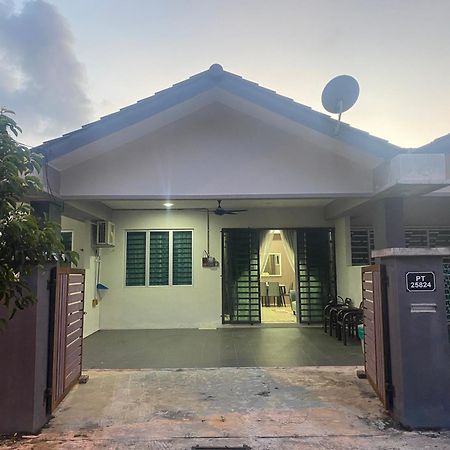 Ss De' Kelulut Homestay มารัง ภายนอก รูปภาพ